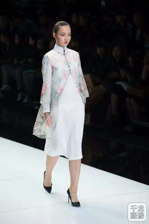 北京時尚控股 伊里蘭亮相2016北京時裝周 發(fā)布 四季 女裝產(chǎn)品